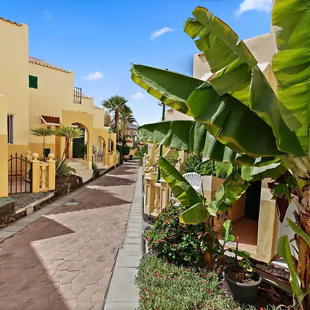 Apartamento Renovado, 3 Piscinas, Terrazas, Playa A 400m, Wifi - Es-347-24 דירה