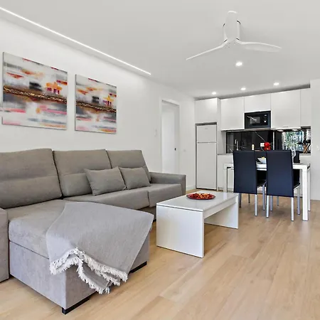 Apartamento Renovado, 3 Piscinas, Terrazas, Playa A 400m, Wifi - Es-347-24 公寓